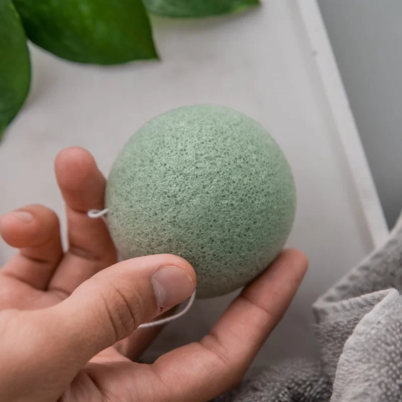 how to use a konjac sponge